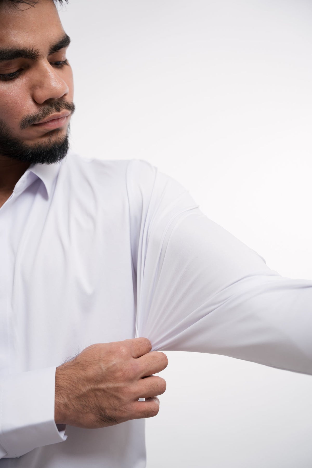 Real Alfonso sleeve showing visible movement